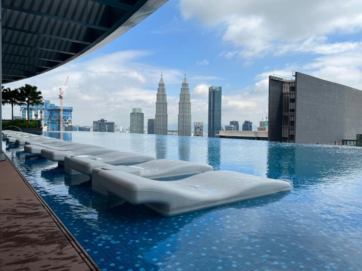 Eaton Suites Klcc 쿠알라룸푸르 외부 사진